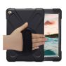 Casecentive Handstrap Hardcase met handvat iPad Pro 11 inch zwart sticky